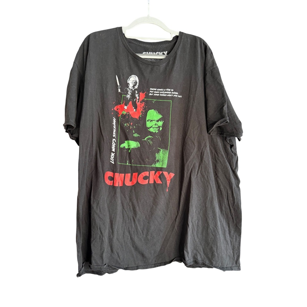 Chuckie Horror graphic t-shirt child's play look who's stalking black shirt